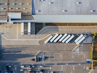 Truck announcement sytem in the port