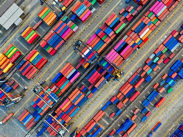 Grundbegriffe im Bereich Import- und Exportgeschäft